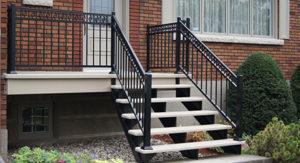 escalier-en-metal-marche-fibre-de-verre-montreal / Fibre de Verre Montréal situé à ville Saint-Laurent